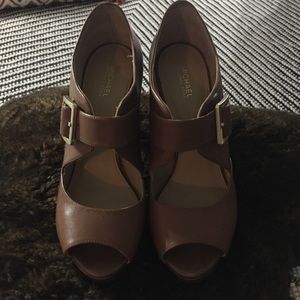 Gorgeous Michael Kors Camel colored heels